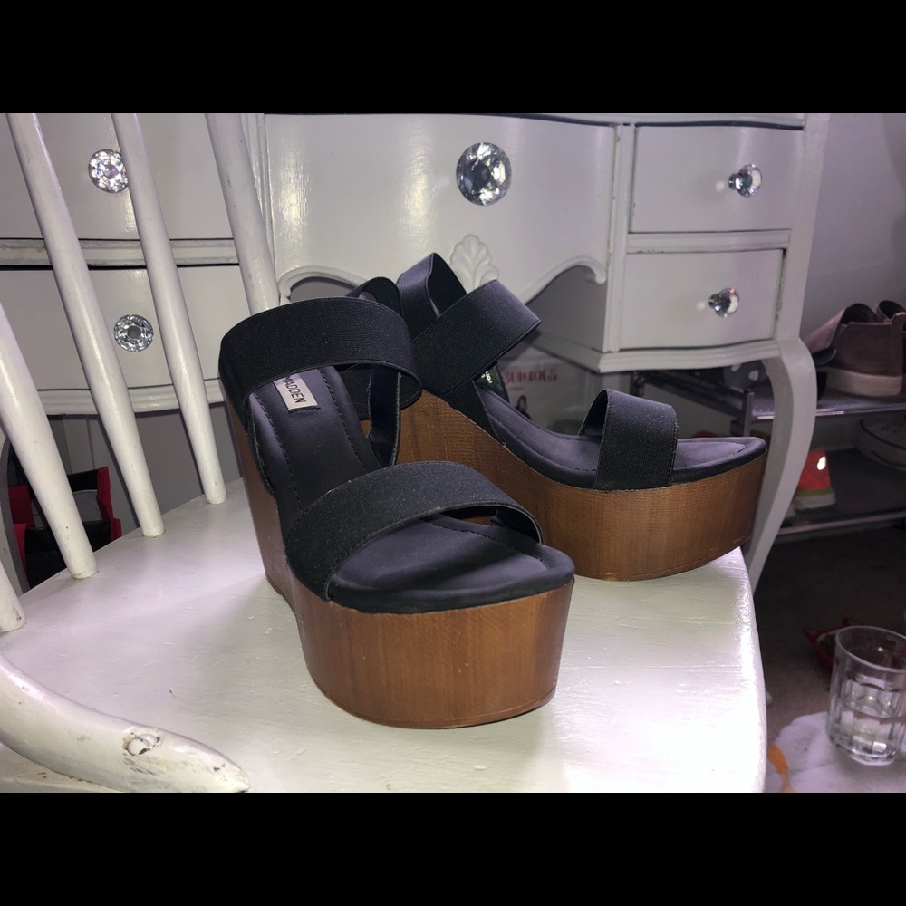 Steve Madden wedged